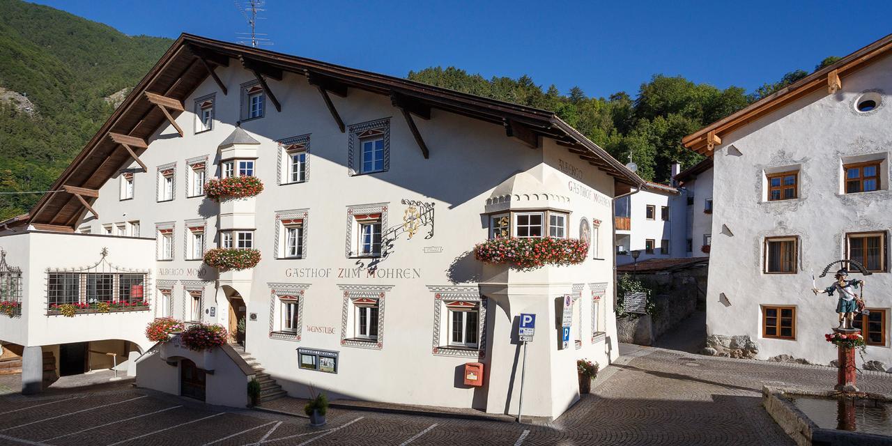 Der Mohrenwirt **** Otel Burgusio Dış mekan fotoğraf